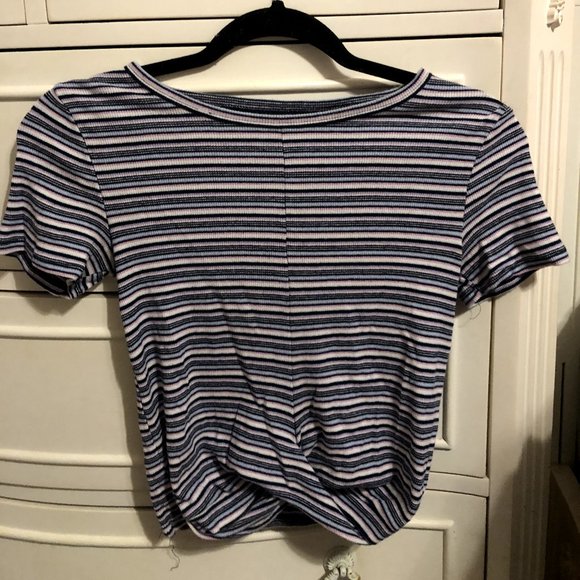 Hollister Medium Striped T-Shirt with Wrapped Waist - Picture 1 of 2